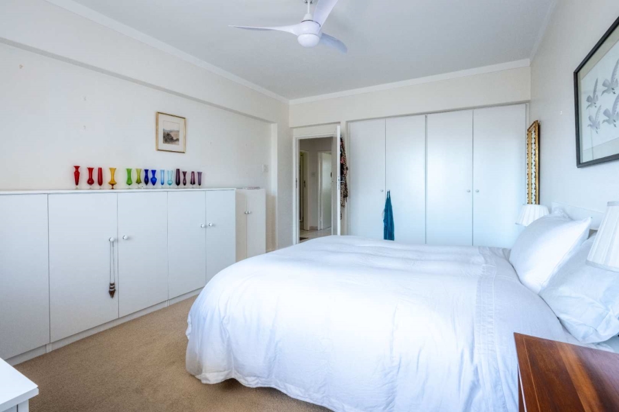 2 Bedroom Property for Sale in Sea Point Western Cape